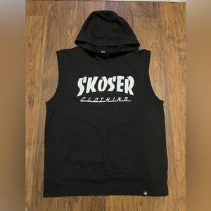 Skoser Clothing hooded tank top cut out sleeves with front pocket Koi XL workout